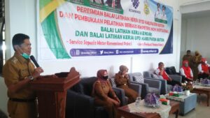 Puluhan Warga Buton Ikut Pelatihan Keterampilan Kerja dari BLK Kendari