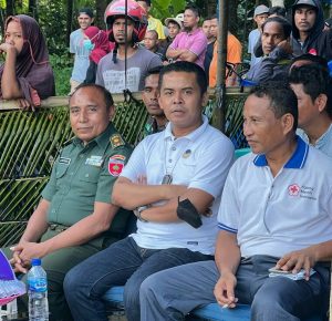 Hadiri Undangan Pembukaan Turnamen Futsal Babinsa Cup III Desa Manuru, Camat Siotapina Sebut Sabaruddin Paena Sosok yang Penuh Tanggungjawab