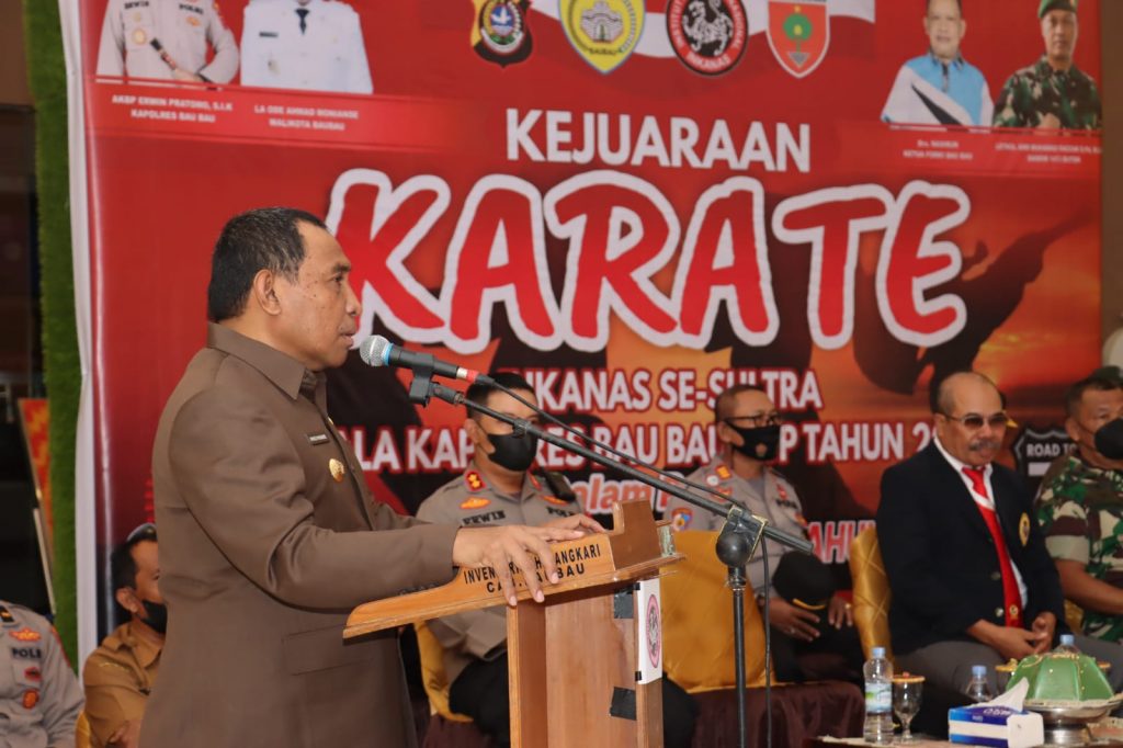 Walikota Baubau Buka Kejuaraan Karate Inkanas se-Sultra Piala Kapolres Baubau Cup