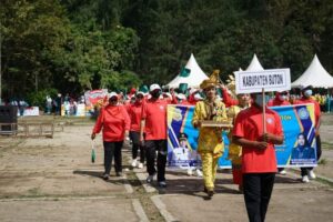 Wakil Bupati Buton Iis Elianti Hadiri Pembukaan Jambore PKK di Baubau