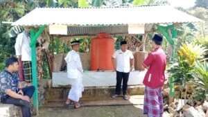 Sahuti Permintaan Imam Agar Dibuatkan Toilet Masjid Al-Muqarromah Desa Manuru, Sabaruddin Paena: Ini Hanyalah Bentuk Pengabdian Saya kepada Masyarakat