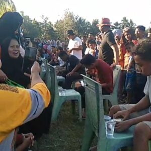 Rangkaian HUT RI ke-78, Karang Taruna Desa Matanauwe Gelar Berbagai Lomba, Salah Satunya Makan Kasoami