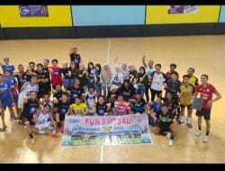 Fun Futsal, PWI dan BRI Cabang Baubau Merawat Kekompakan