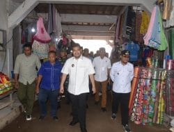 Bupati dan Wakil Bupati Buton Sidak Pasar Sabo dan Pasar Kaloko