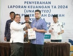 Bupati Buton Serahkan Laporan Keuangan Tahun Anggaran 2024 ke BPK Sultra