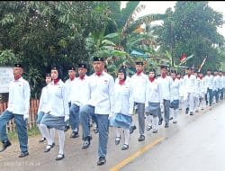 Miris, Pakaian Paskibraka Kecamatan Siotapina Buton Tidak Seragam, Kelompok 8 Gunakan Pakaian Bekas, Camat Bilang Begini
