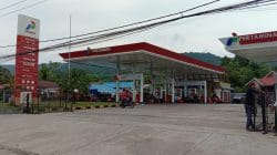 Respon Netizen soal Dugaan Penyalahgunaan BBM Subsidi di Buton: Kuatir Aktivitas Sedot BBM Bisa Terjadi Kebakaran