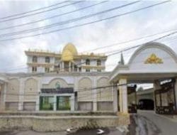 Diduga Terlilit Utang, Rumah dan Sejumlah Aset Mantan Bupati Buton Umar Samiun Dilelang, Umar Samiun Bakal Lakukan Perlawanan