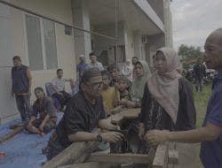 Lazismu Baubau Salurkan Daging Delapan Sapi Kurban ke Masyarakat, Rektor UM Buton Beri Apresiasi