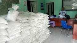 203 KK di Desa Kinapani Makmur Keciprat Bansos 20 Kilo Beras dan 4 Liter Minyak Goreng