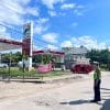 Hindari Kemacetan Antrean BBM di SPBU, Satlantas Polres Buton Lakukan Pengaturan Arus Lalu Lintas