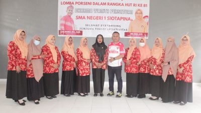 Semarak HUT ke-81 RI, DWP SMA Negeri 1 Siotapina Gelar Berbagai Lomba